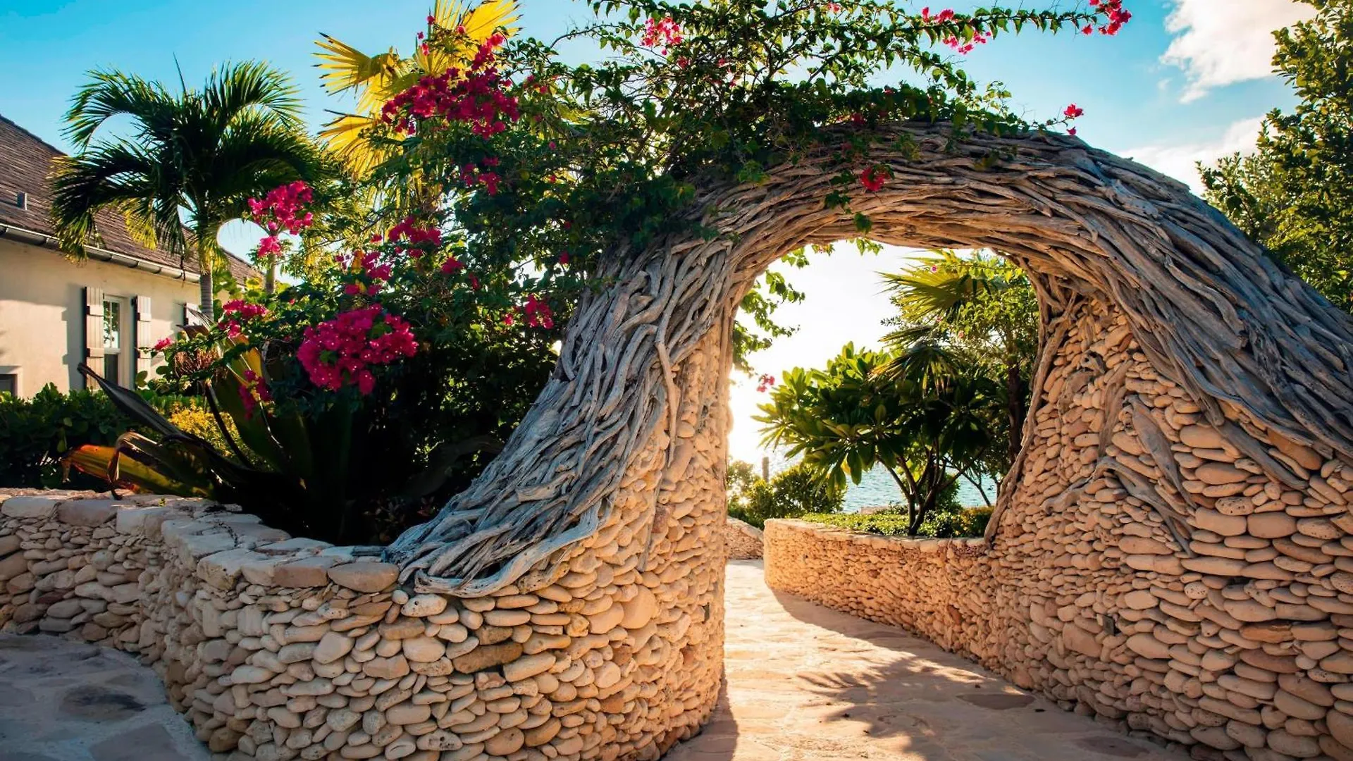 Resort French Leave Resort, Autograph Collection Governor's Harbour